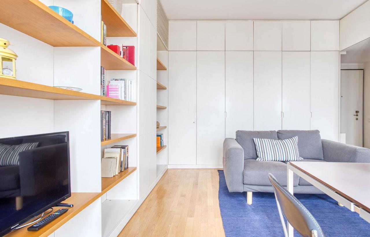 Joivy Vibrant Studio With Balcony Milan Extérieur photo
